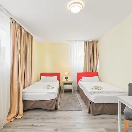 Businesshotel Lemon Self Check-in Messe Airport Mit Kueche - Monteure Willkommen