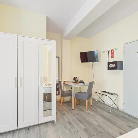 Businesshotel Lemon Self Check-in Messe Airport Mit Kueche - Monteure Willkommen فندق