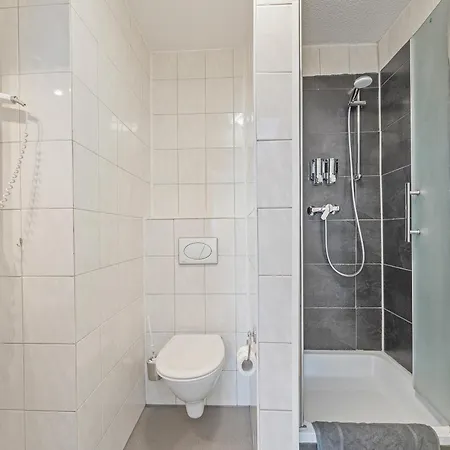 Businesshotel Lemon Self Check-in Messe Airport Mit Kueche - Monteure Willkommen